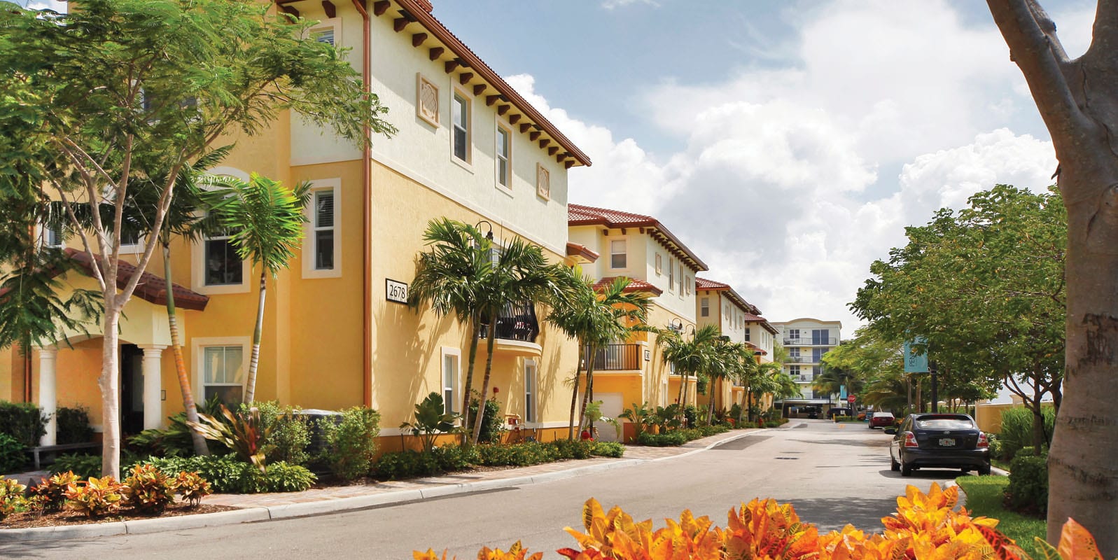 Peninsula on the Intracoastal Life Style