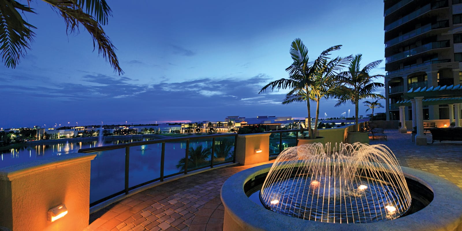 Landmark Palm Beach Gardens Life Style